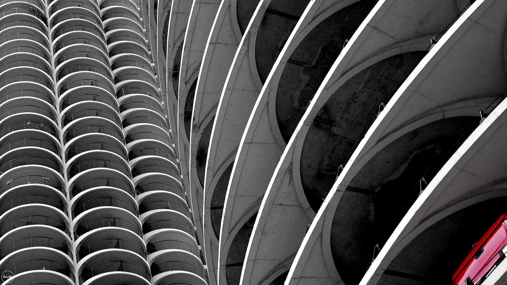 Roullix travel photo — 080821 CHI 002