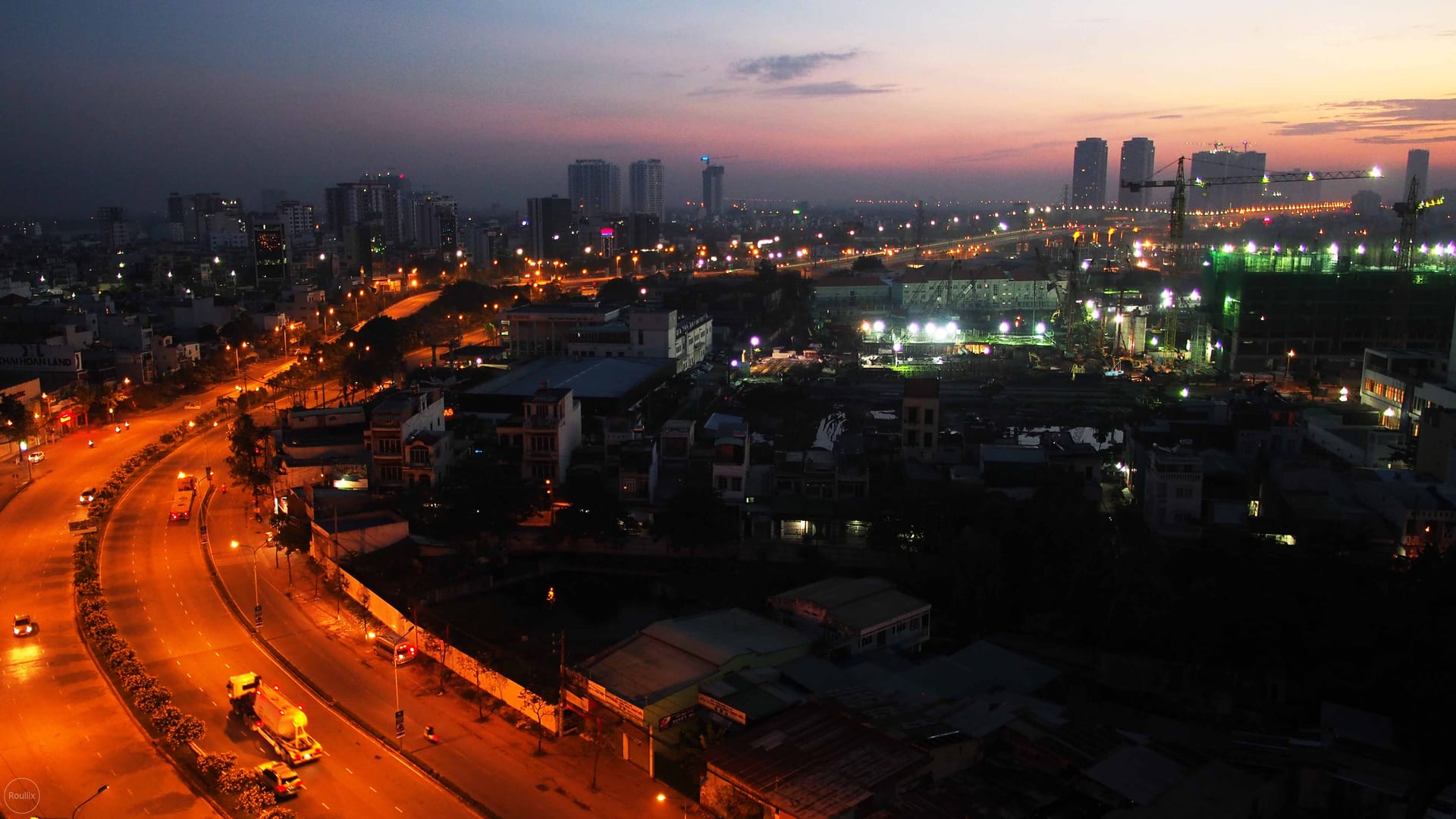 Roullix travel photo — 151203 VIE 30083